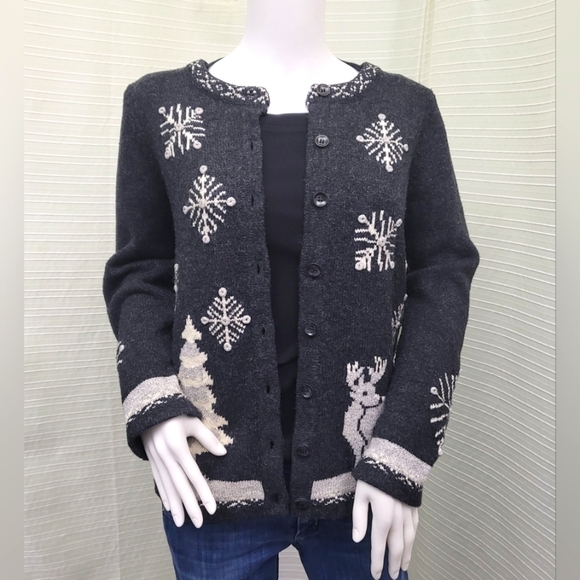 Hand Embroidered Cardigan Sweater Classic Outdoor Scene Women's M - Picture 1 of 6